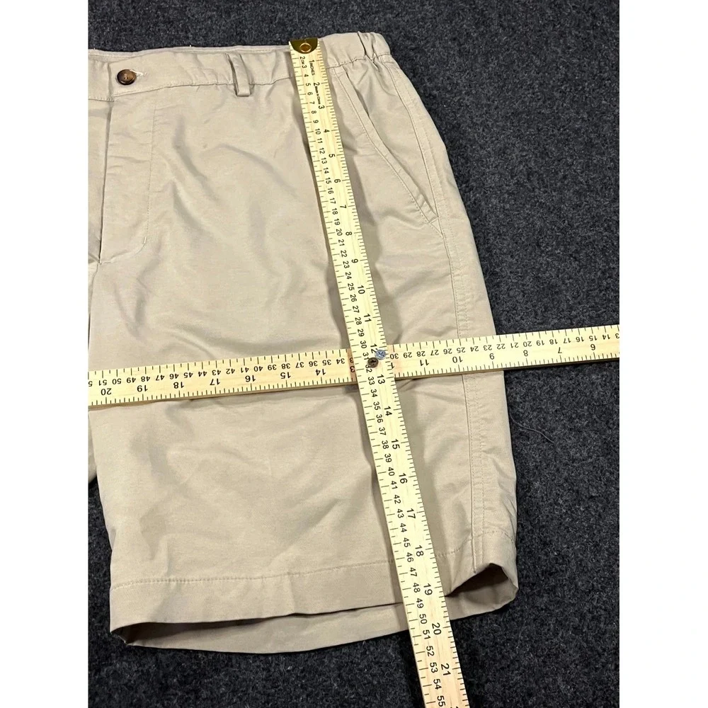 Greg Norman Golf Shorts Men 36 Beige Stretch Mid Rise Comfort Performance Casual
